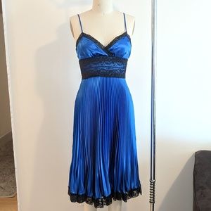 Betsey Johnson | formal dress